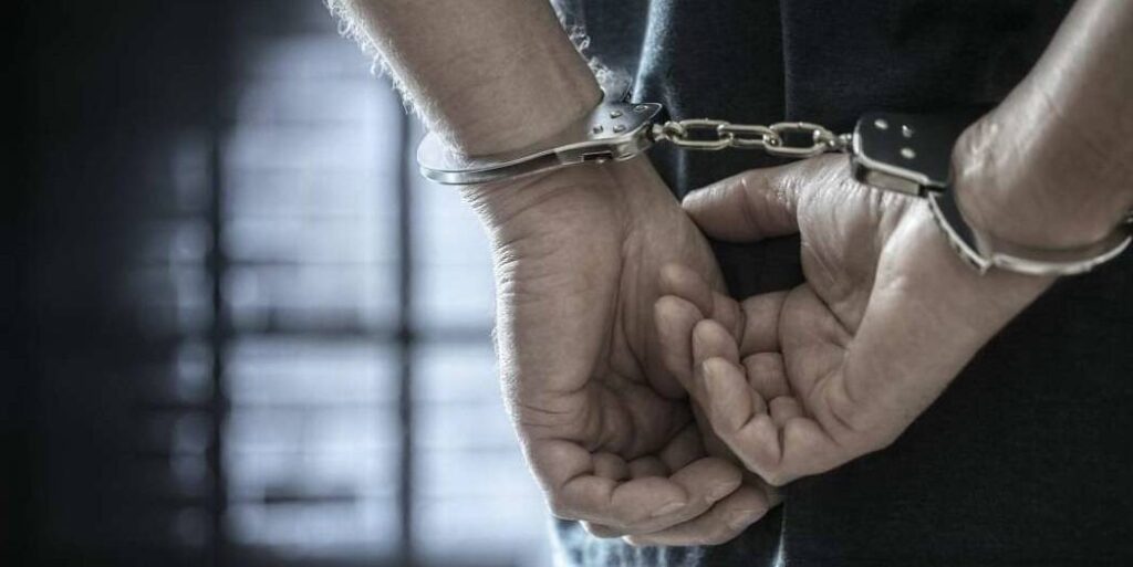 Κάλυμνος: Δικάζεται πατέρας που κατηγορείται ότι εξέδιδε την ανήλικη κόρη του