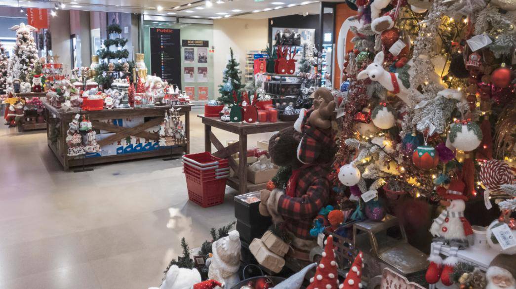 Ανοιχτά από σήμερα τα καταστήματα- Το ωράριο ως την Πρωτοχρονιά