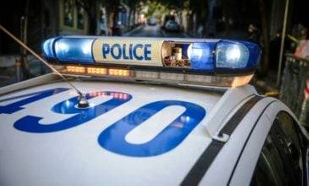Επίθεση με μολότοφ στο αστυνομικό τμήμα Ακροπόλεως