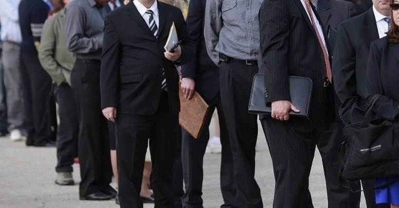 Επιταγή ακρίβειας 250 ευρώ: Μέχρι τα μεσάνυχτα οι αιτήσεις για τους μακροχρόνια ανέργους