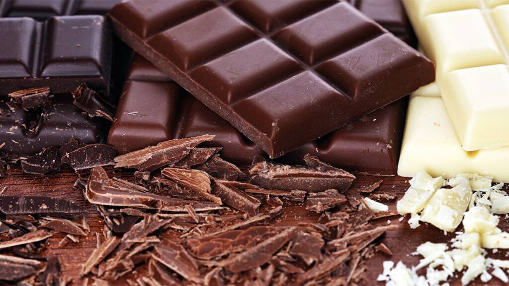 Βρέθηκαν χημικά σε σοκολάτες που μπορούν να προκαλέσουν μέχρι και εγκεφαλική βλάβη