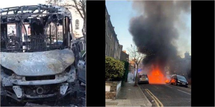 Λονδίνο: Σχολικό λεωφορείο τυλίχθηκε στις φλόγες ενώ βρίσκονταν μέσα παιδιά (Video)