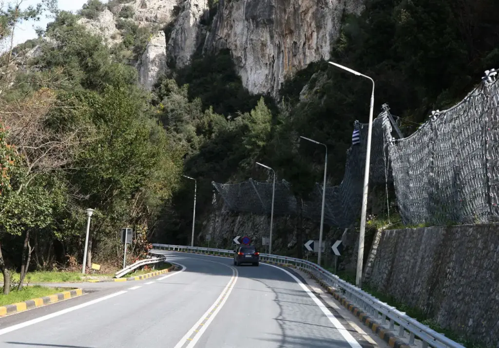 Κλειστή η Κοιλάδα των Τεμπών λόγω εργασιών βραχοπροστασίας