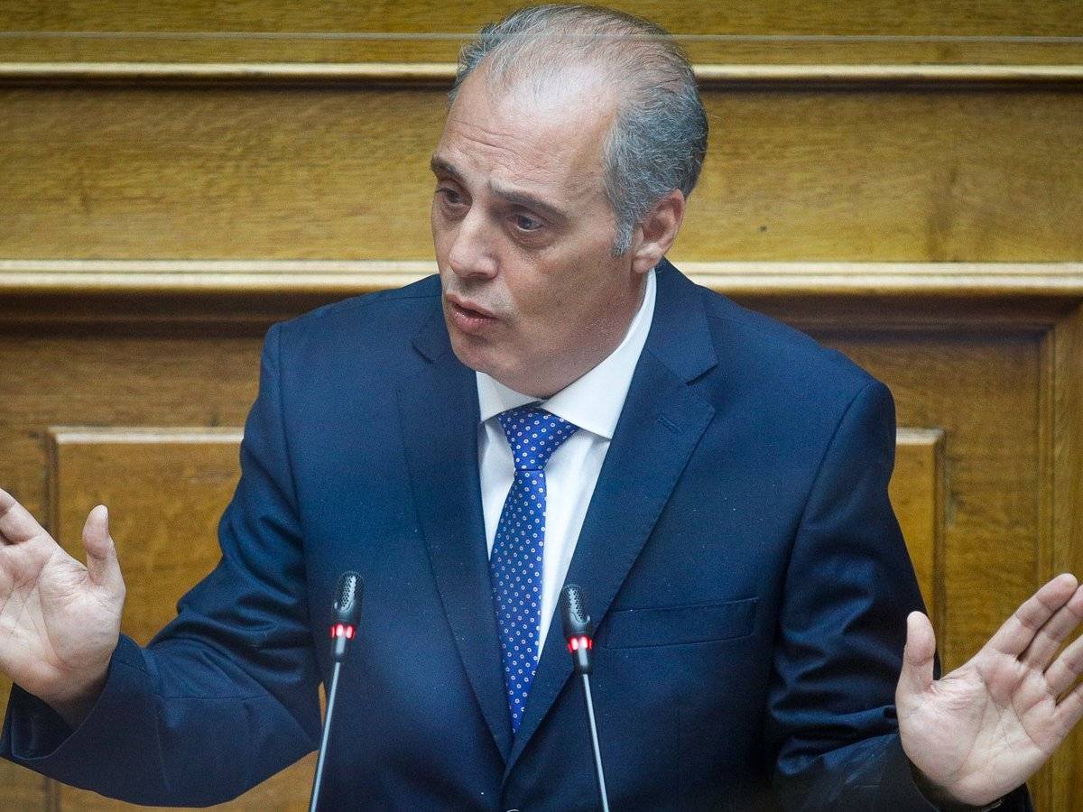 ¨Βόμβες” μεγατόνων από τον Κ. Βελόπουλο στη Βουλή για εκλογές, νοθεία, Ελληνοτουρκικά και δημοψήφισμα//ΒΙΝΤΕΟ