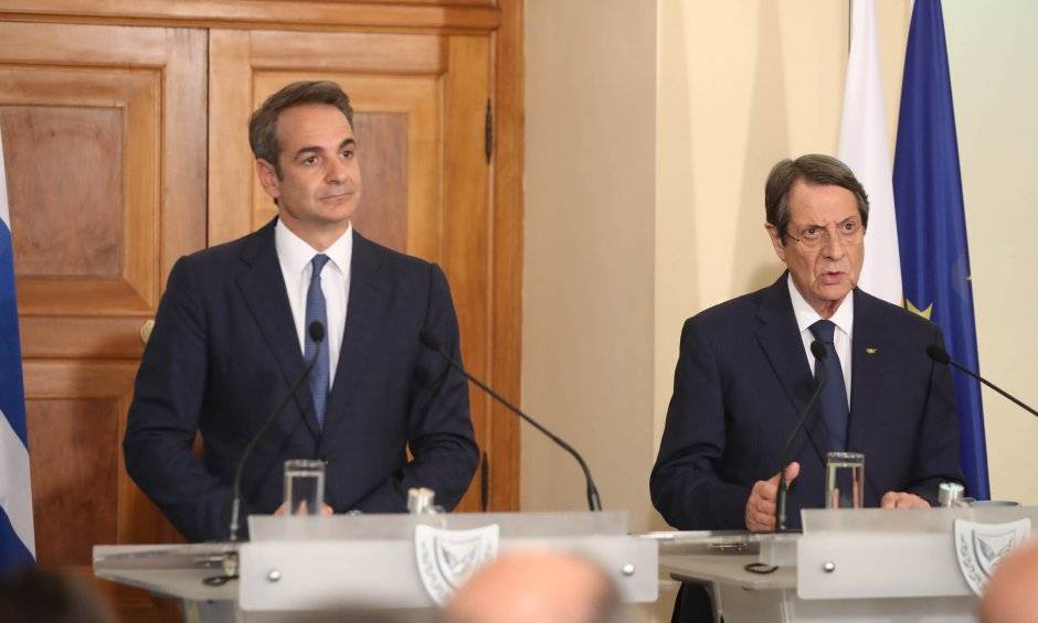 Στο Μέγαρο Μαξίμου ο Κύπριος Πρόεδρος – Στο Μάτι θα μεταβούν Μητσοτάκης – Αναστασιάδης