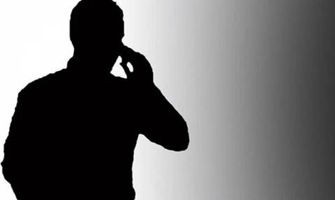 Θύμα απατεώνων που παρίσταναν τους γιατρούς έπεσε ηλικιωμένη