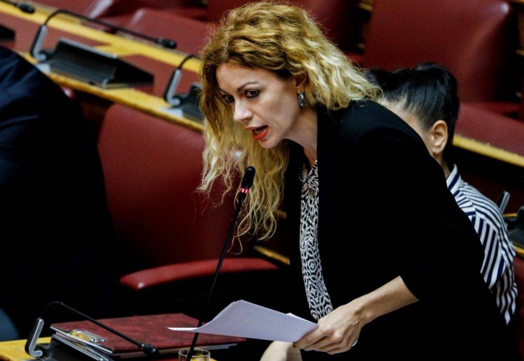 Ανεξαρτητοποιήθηκε η βουλευτής του ΣΥΡΙΖΑ Αγγελική Αδαμοπούλου(για δεύτερη φορά)