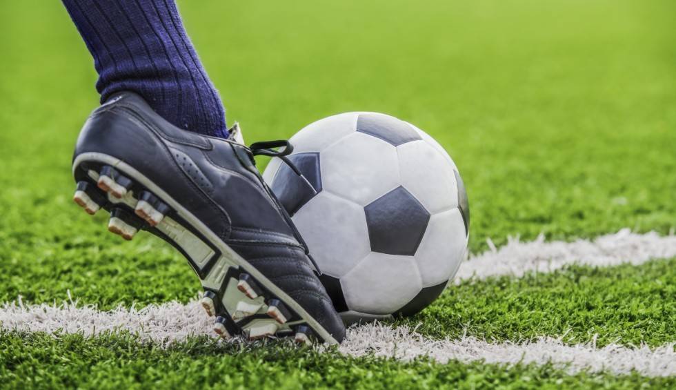 Τραγωδία στη Σύρο: Έφυγε ξαφνικά από τη ζωή 28χρονος ποδοσφαιριστής