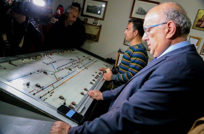 Τηλεδιοίκηση στη Λάρισα: Το "άδειασμα" των εργαζομένων στον Υφυπουργό καταρρίπτει το κυβερνητικό αφήγημα στη Βουλή