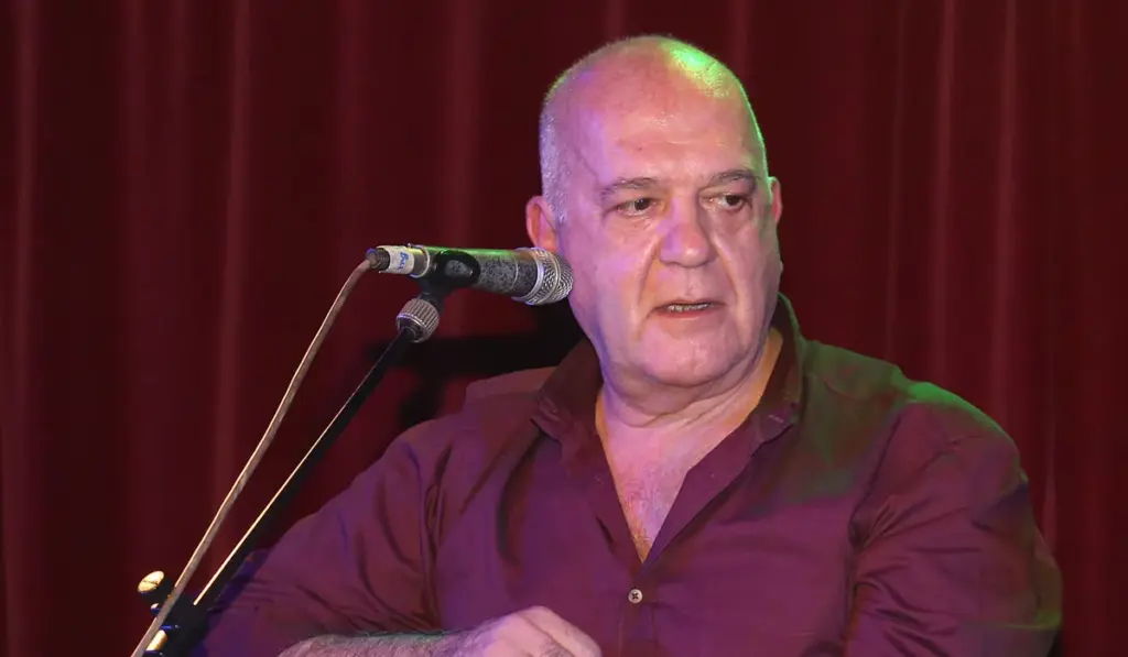 Ο Αντώνης Γούναρης στον Γιάννη Μπέκα // HXHTIKO Focus FM 103.6