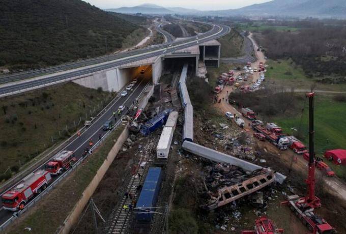 “Συλλυπητήρια Ελλάδα”: Το μήνυμα ανθρωπιάς των οπαδών της Μπεσίκτας μετά την τραγωδία των Τεμπών (pic)