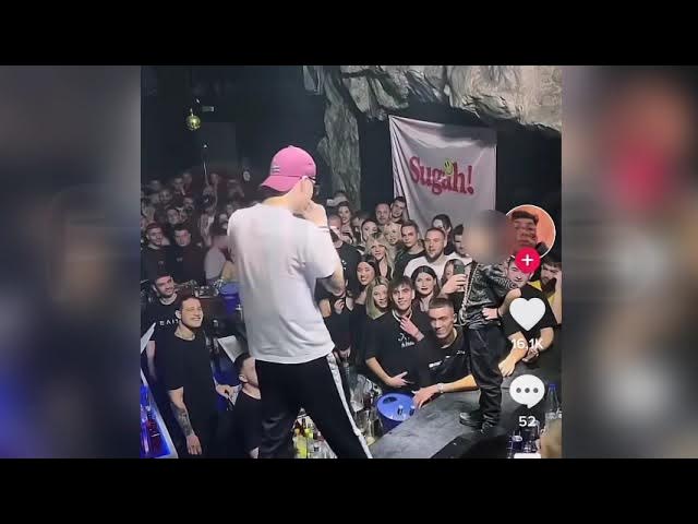 ΜΙΚΡΟΣ ΣΕ ΜΠΑΡ «ΤΡΑΟΥΔΑΕΙ» ΤΡΑΠ ΚΑΙ ΚΑΝΕΙ ΧΕΙΡΟΝΟΜΙΕΣ- BINTEO