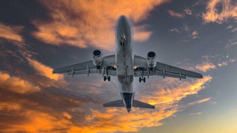 Θρίλερ σε πτήση από Αθήνα για Ρόδο