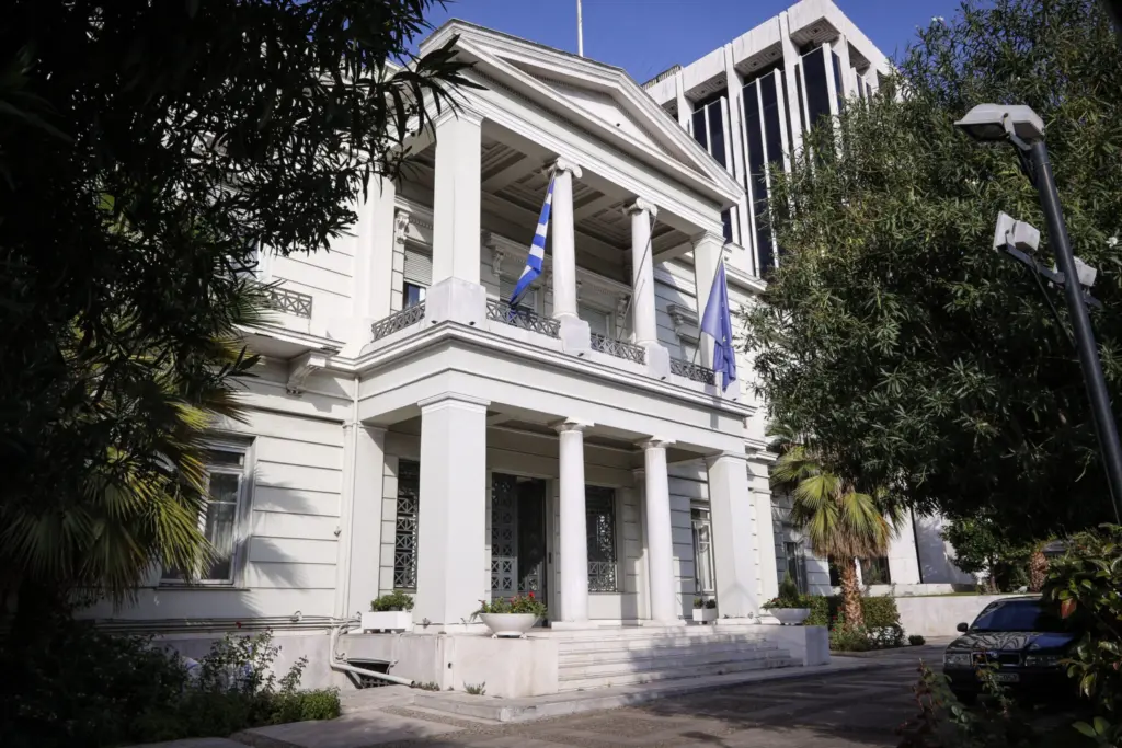Μήνυμα ΥΠΕΞ για την 25η Μαρτίου: Εμπνεόμαστε από τον αγώνα των προγόνων για ελευθερία και ανεξαρτησία