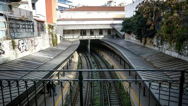 ΗΣΑΠ: Τοποθετήθηκαν καινούργιοι εξαεριστήρες χωρίς να συνδεθούν με τον πίνακα ελέγχου