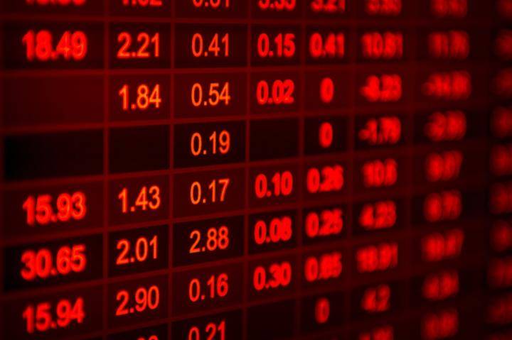 Ρουμπινί: ”Ώρα Lehman” για την Ευρώπη η Credit Suisse – ”Πολύ μεγάλη για να καταρρεύσει, πολύ μεγάλη για να σωθεί”