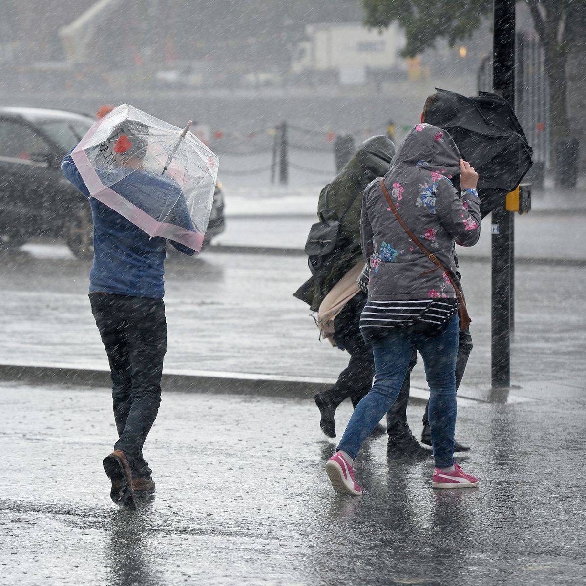 Καιρός: Βροχές, ισχυροί άνεμοι και πτώση της θερμοκρασίας - Που θα χιονίσει