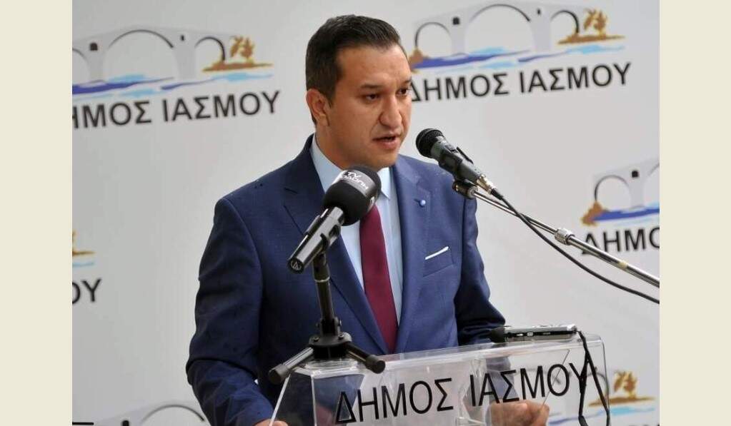Παραιτήθηκε ο δήμαρχος Ιάσμου Οντέρ Μουμίν που απέλυε εργαζόμενους ως… «Γκιουλενιστές»