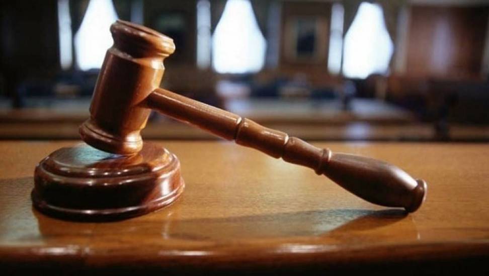 Τη Δευτέρα απολογούνται ο 54χρονος δράστης του φονικού στην Κρήτη και η σύζυγος του – Ασκήθηκαν διώξεις