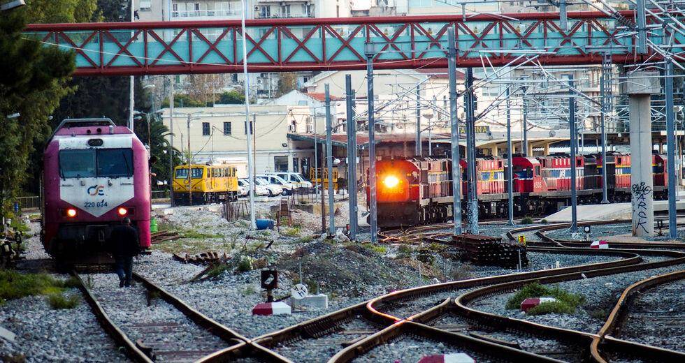 Χωρίς ρεύμα για περίπου 30 λεπτά το Intercity: «Δεν υπήρχε σχέδιο για το τι θα κάνουμε»