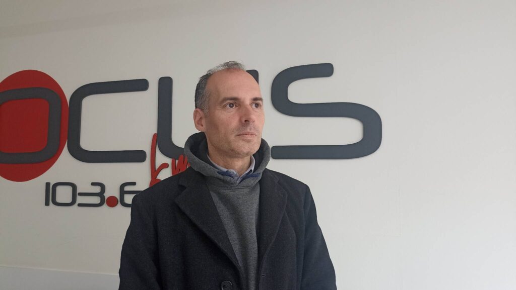 Ἡ θεολογία τοῦ Ποιμενικοῦ Αὐλοῦ καί οἱ “business” τοῦ μεταπατερικοῦ ὀχετοῦ // HXHTIKO FOCUS FM 103.6