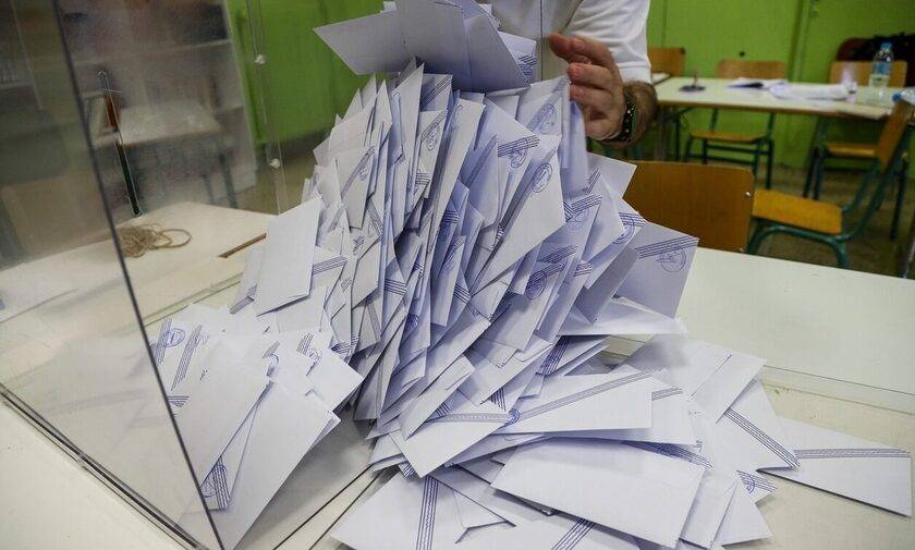 Στις 20:30 λέγεται ότι θα γίνει η πρώτη ασφαλής εκτίμηση του αποτελέσματος των εκλογών της Κυριακής