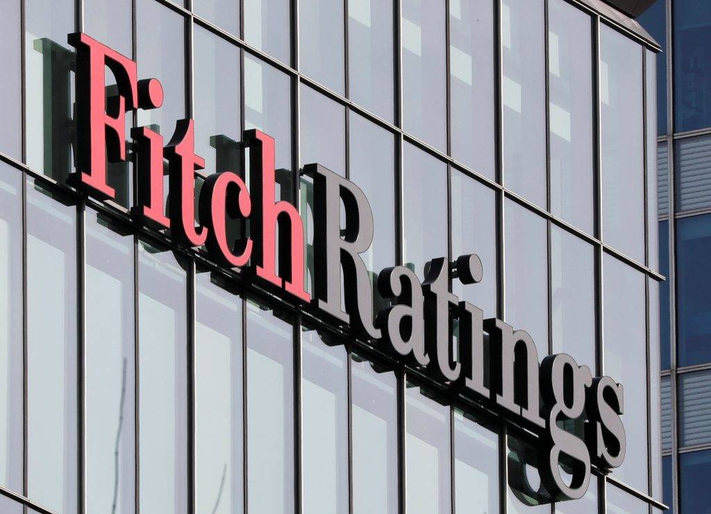 Ο οίκος Fitch υποβάθμισε τις αμερικανικές τράπεζες Fannie Mae και Freddie Mac