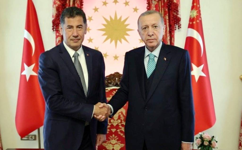 Ο Ογάν ανακοίνωσε ότι στηρίζει τον Ερντογάν στον δεύτερο γύρο