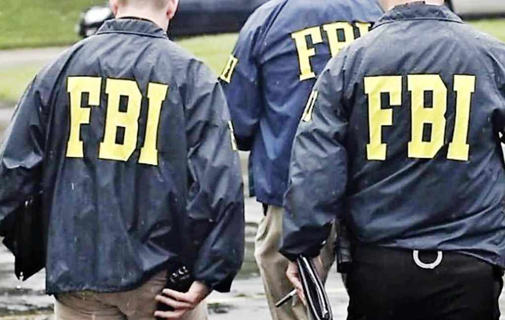 FBI: Συνελήφθη στο Παρίσι Έλληνας επιχειρηματίας κατηγορούμενος για μεταφορά τεχνογνωσίας στη Ρωσία