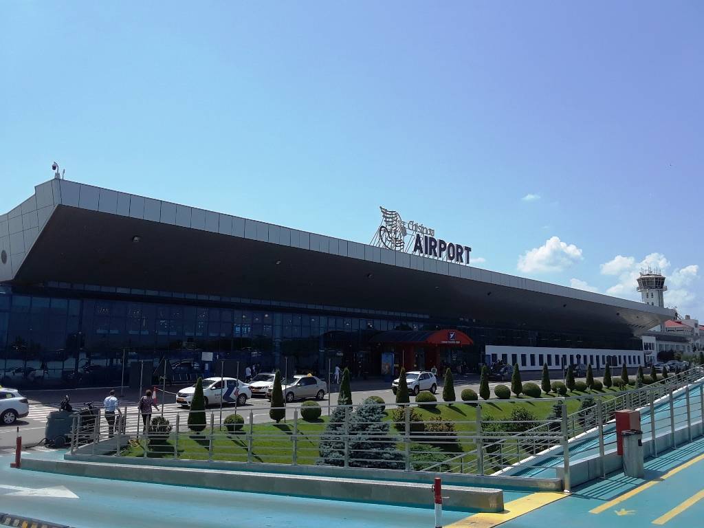 Επίθεση με πυροβολισμούς και δύο νεκρούς στο αεροδρόμιο της πρωτεύουσας της Μολδαβίας