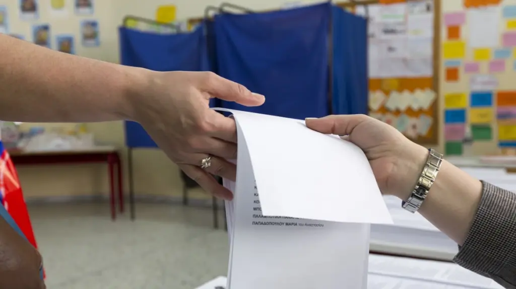 Εκλογές 2023: Στην τελική ευθεία με συγκρούσεις για το μεταναστευτικό και το διακύβευμα των εκλογών