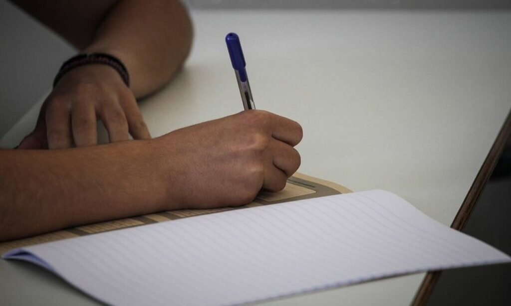 Πανελλήνιες 2023: Τέλος στην αγωνία των μαθητών – Σήμερα η ανακοίνωση των βαθμολογίων