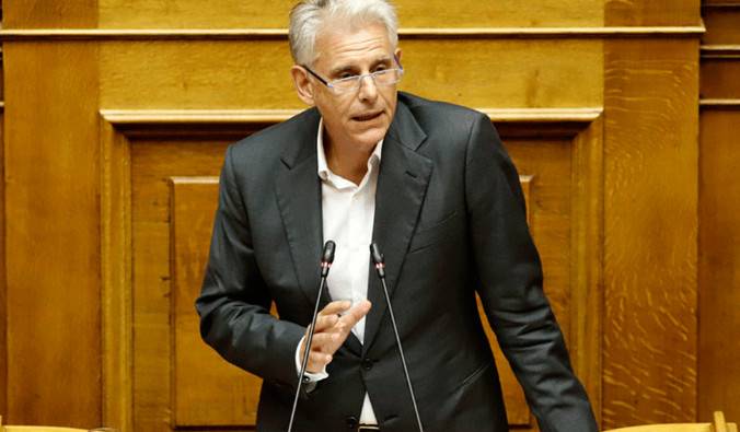 Παραδίδει την έδρα του στην Εύβοια στη Νέα Δημοκρατία ο Σπύρος Πνευματικός