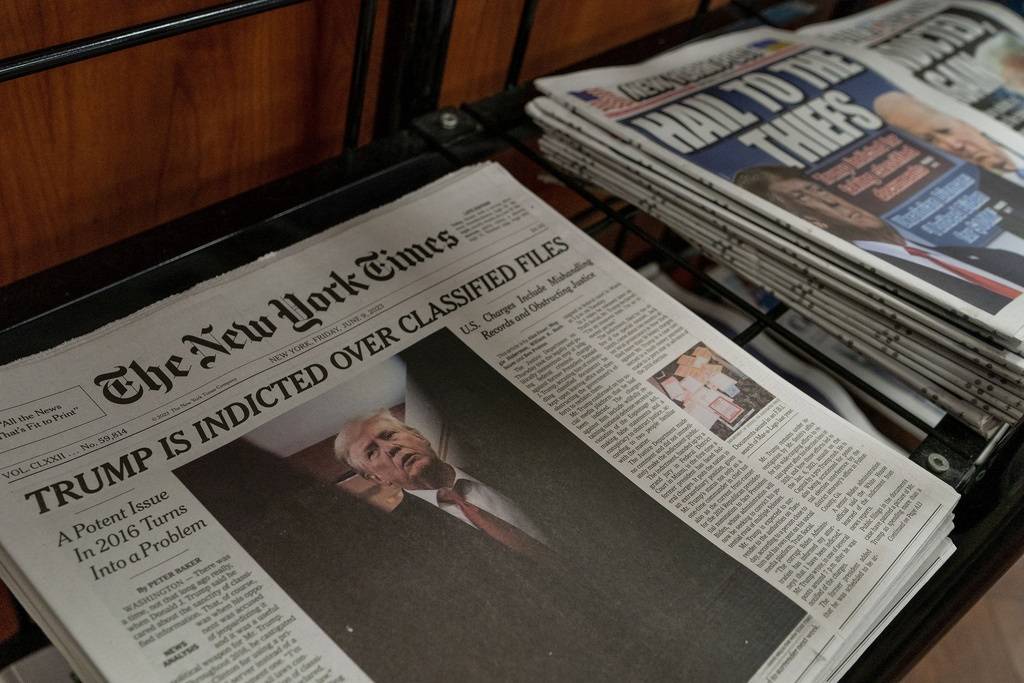 Ντόναλτ Τράμπ: Αντιμέτωπος με 37 κακουργήματα