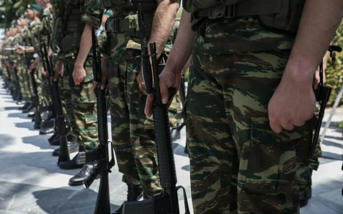 Νεκρός 20χρονος Εύελπις κατά τη διάρκεια εκπαίδευσης στην Ρεντίνα – Θρήνος στις Ένοπλες Δυνάμεις