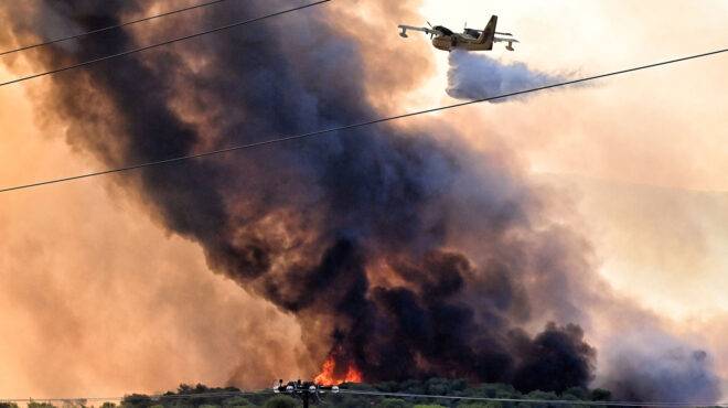 79 τα πύρινα μέτωπα, 52 νέες πυρκαγιές-Θα δυσκολέψει η κατάσταση τις επόμενες μέρες