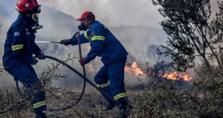 Θεσσαλονίκη:Πυροσβέστες λιποθύμησαν εν ώρα καθήκοντος