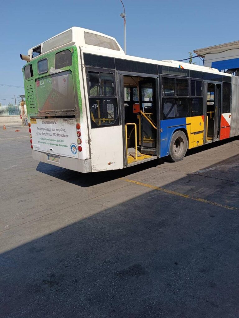 Θεσσαλονίκη:Φωτιά εν κινήσει σε λεωφορείο του ΟΑΣΘ