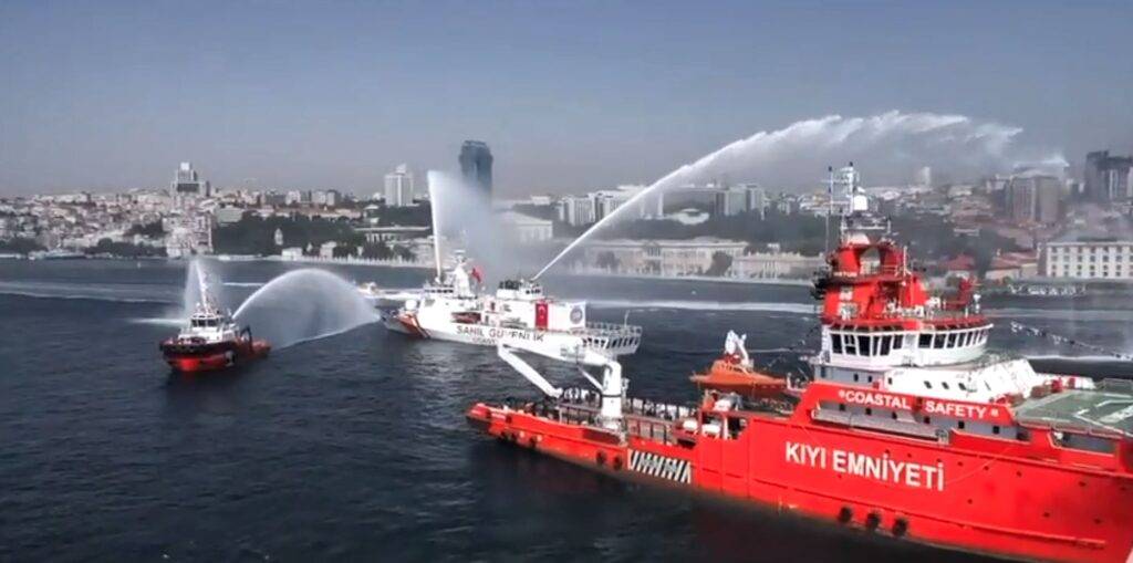 Προκλητικός Τούρκος υπουργός εσωτερικών:«Ούτε εμπόδια, ούτε μεγάλα κύματα μπόρεσαν να σταθούν μπροστά στην αγάπη μας για τη Γαλάζια Πατρίδα»