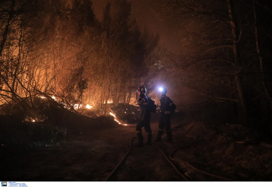 Πύρινα μέτωπα:Εφιαλτική η νύχτα στη Ρόδο