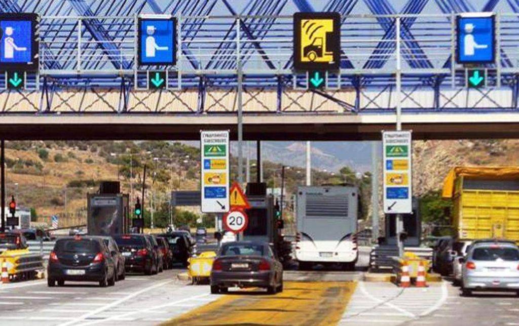 Έκτακτα μέτρα της τροχαίας και απαγόρευση κίνησης των φορτηγών για την έξοδο του Δεκαπενταύγουστου