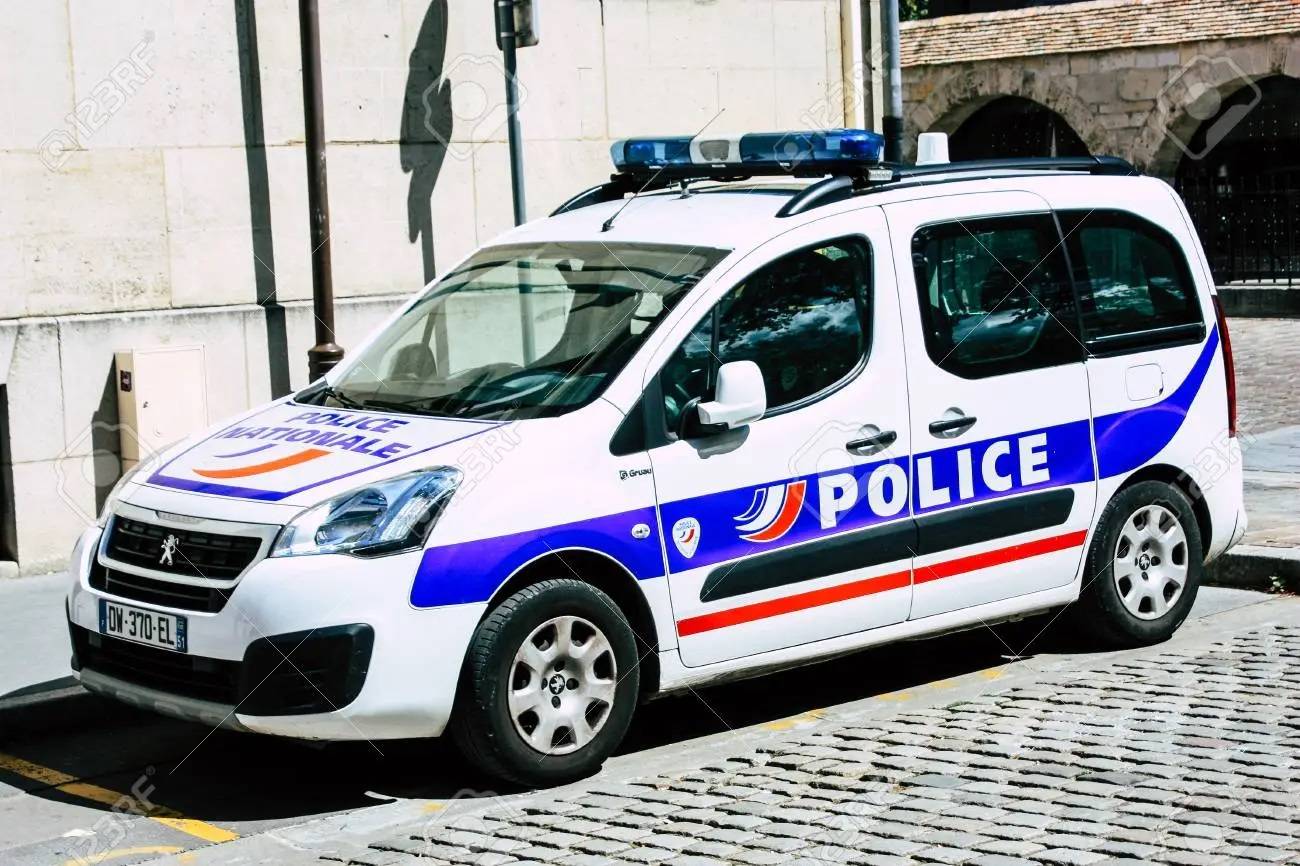 Τρεις ληστές άρπαξαν κοσμήματα αξίας 10-15 εκατ. ευρώ από γνωστό κοσμηματοπωλείο στο Παρίσι