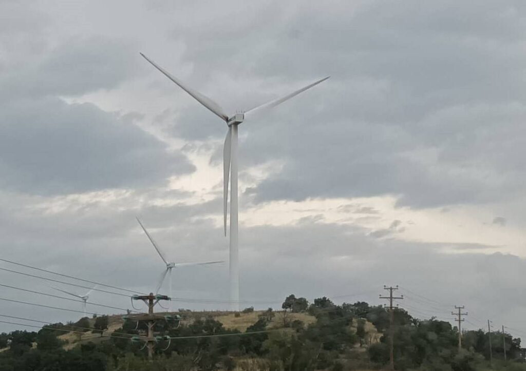 Όχι ανεμογεννήτριες σε καμένες εκτάσεις – 90.000 μέλη σε μία εβδομάδα η ομάδα στο Facebook