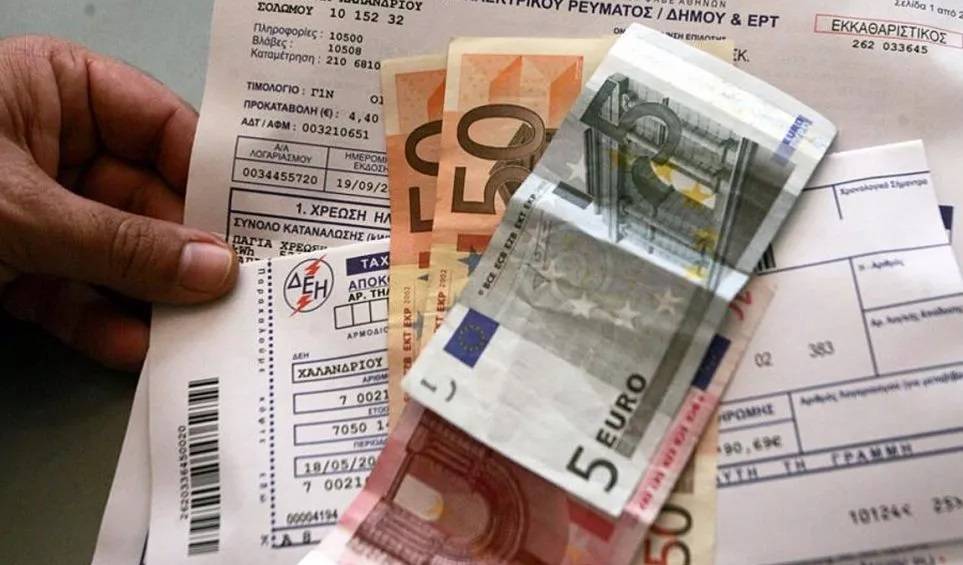 Συνεχίζονται και το Σεπτέμβριο οι “επιδοτήσεις” στο ηλεκτρικό ρεύμα με τα τιμολόγια ωστόσο να έχουν “πάρει φωτιά”