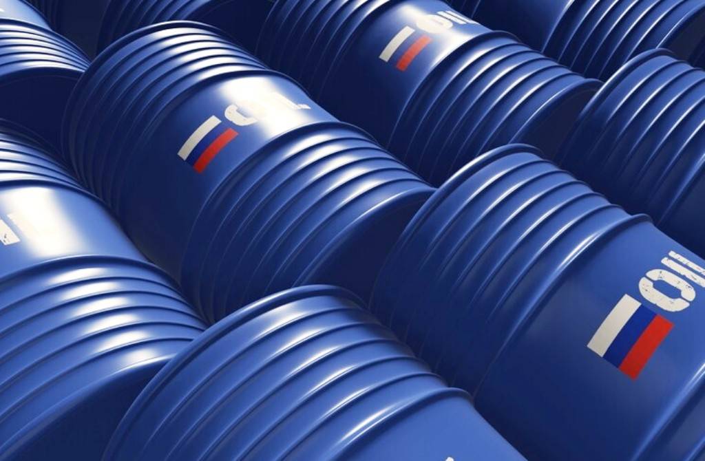 Η Ρωσία θα μειώσει τις εξαγωγές πετρελαίου κατά 300.000 βαρέλια ημερησίως τον Σεπτέμβριο