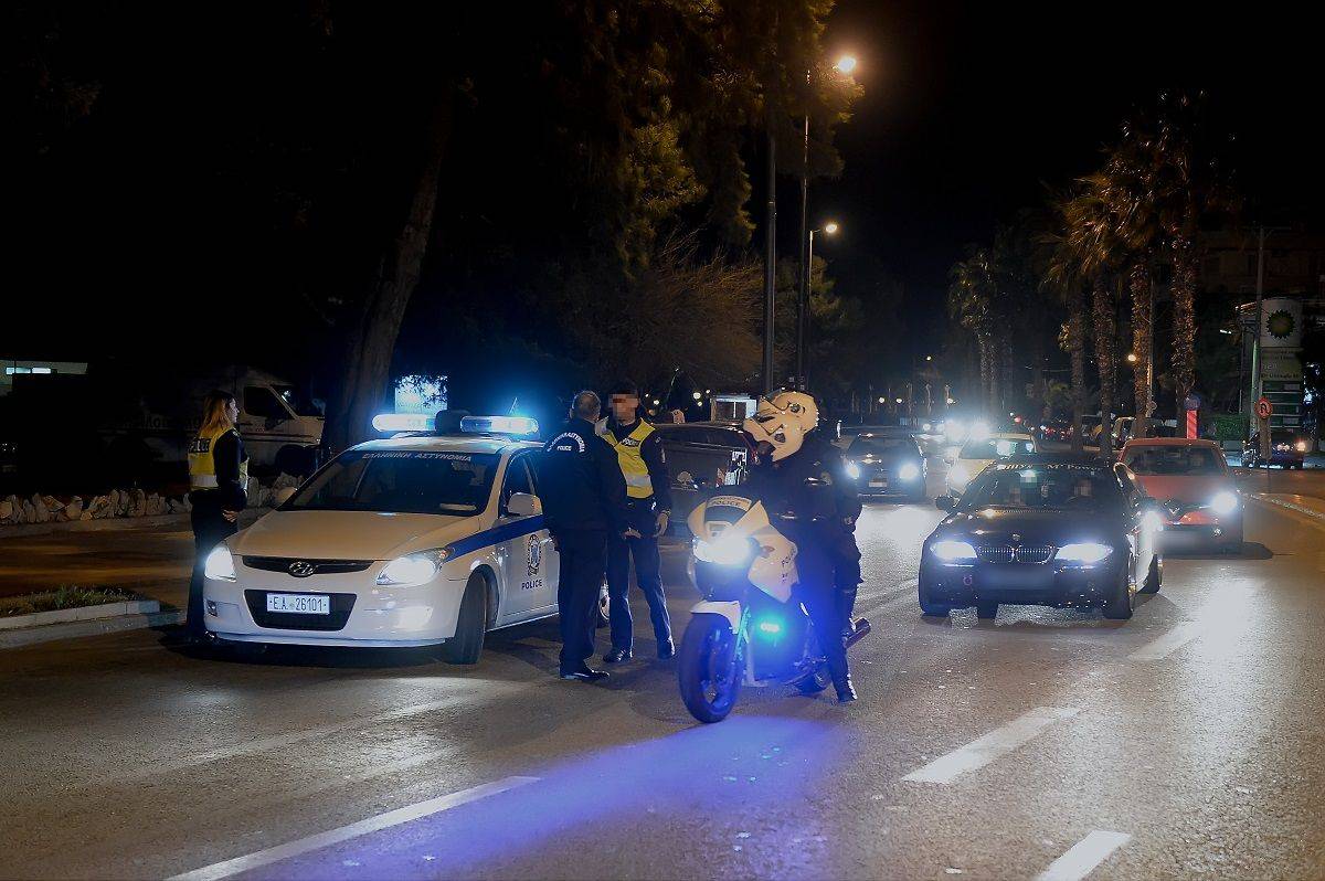 Τροχαία Θεσσαλονίκης: Μπλόκα και σαφάρι ελέγχων για τις κόντρες