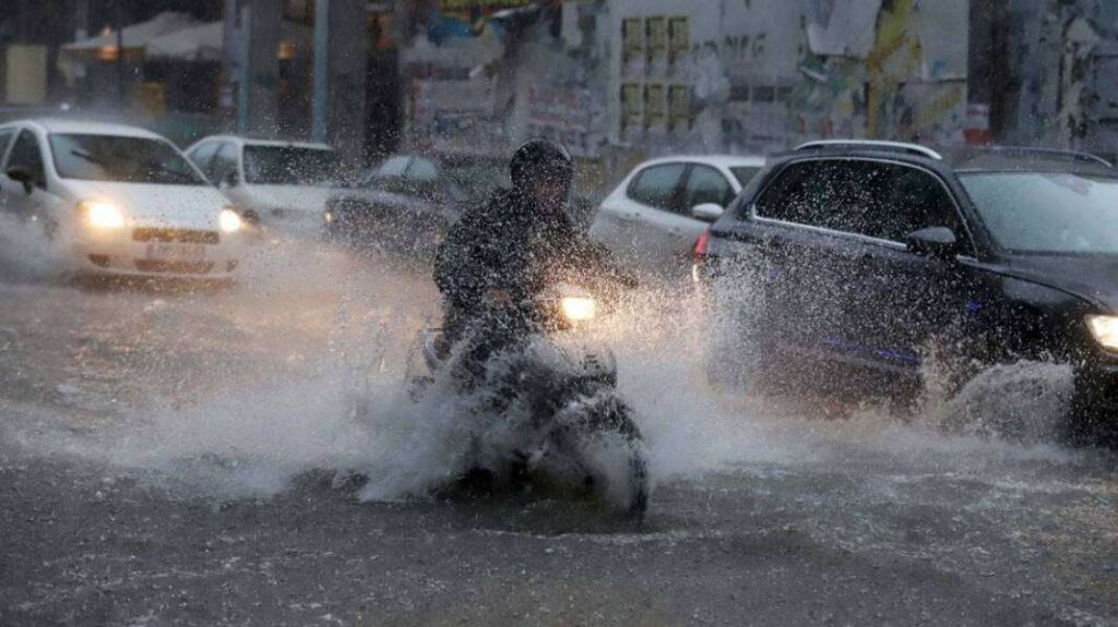 Βόρεια Εύβοια: Στο επίκεντρο της κακοκαιρίας Elias η Λίμνη, οι Ροβιές και το Μαντούδι-Πλυμμύρισαν σπίτια,