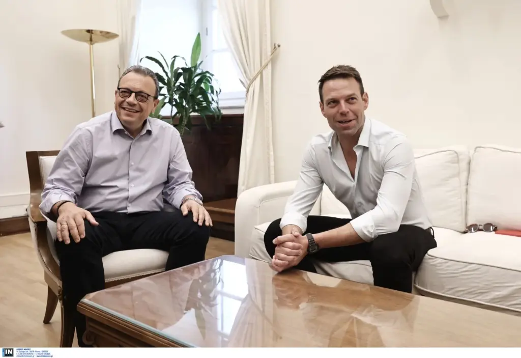 Σωκράτης Φάμελλος: Παραμένει πρόεδρος της Κοινοβουλευτικής Ομάδας του ΣΥΡΙΖΑ