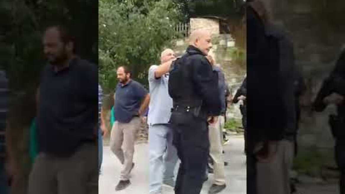 Αχιλλέας Μπέος για το βίντεο με τον ξυλοδαρμό πολίτη: «Αυτά συμβαίνουν όταν έχεις να κοιμηθείς ένα μήνα»