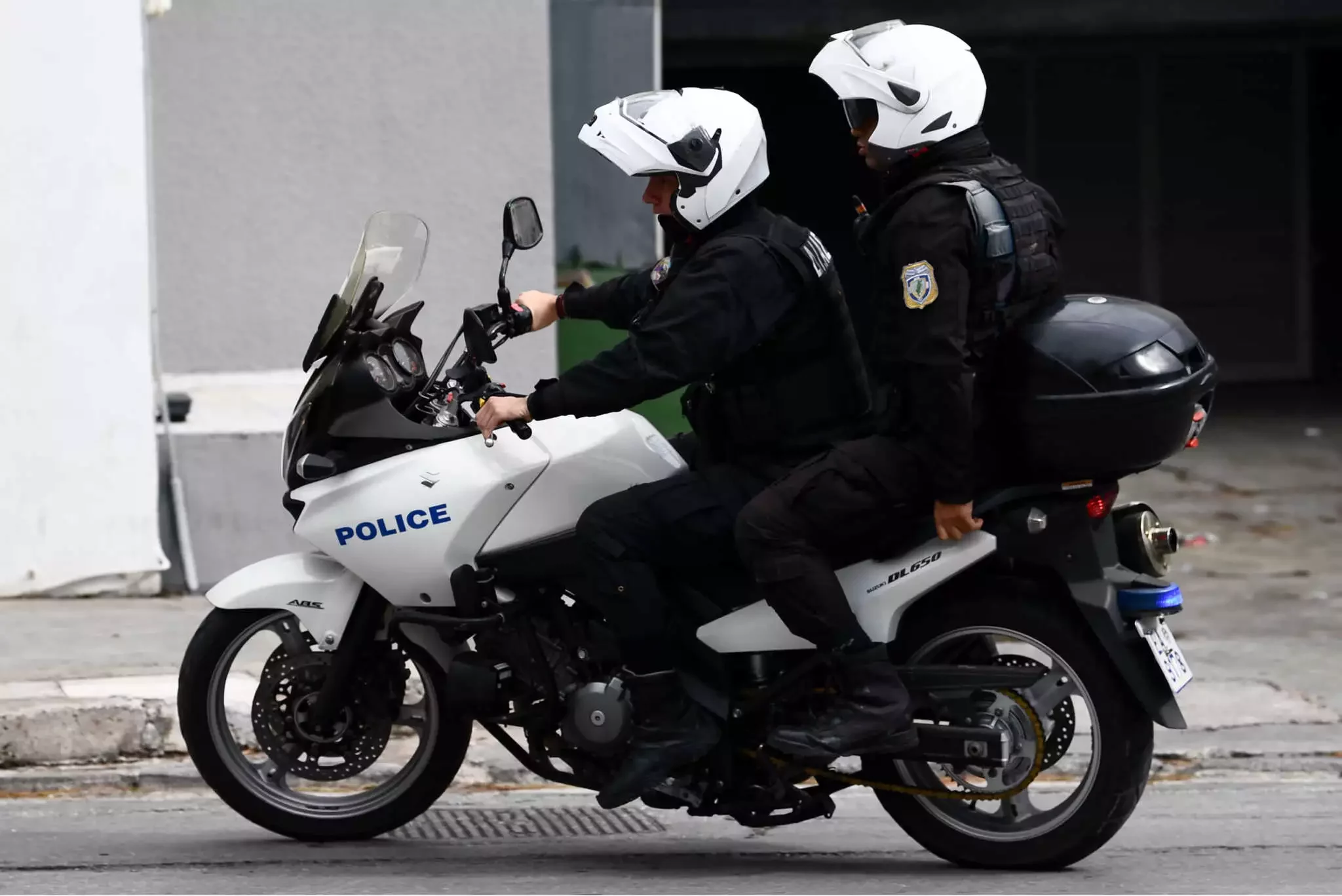 Επεισόδιο με προσαγωγές ατόμων από την αστυνομία στη Θεσσαλονίκη